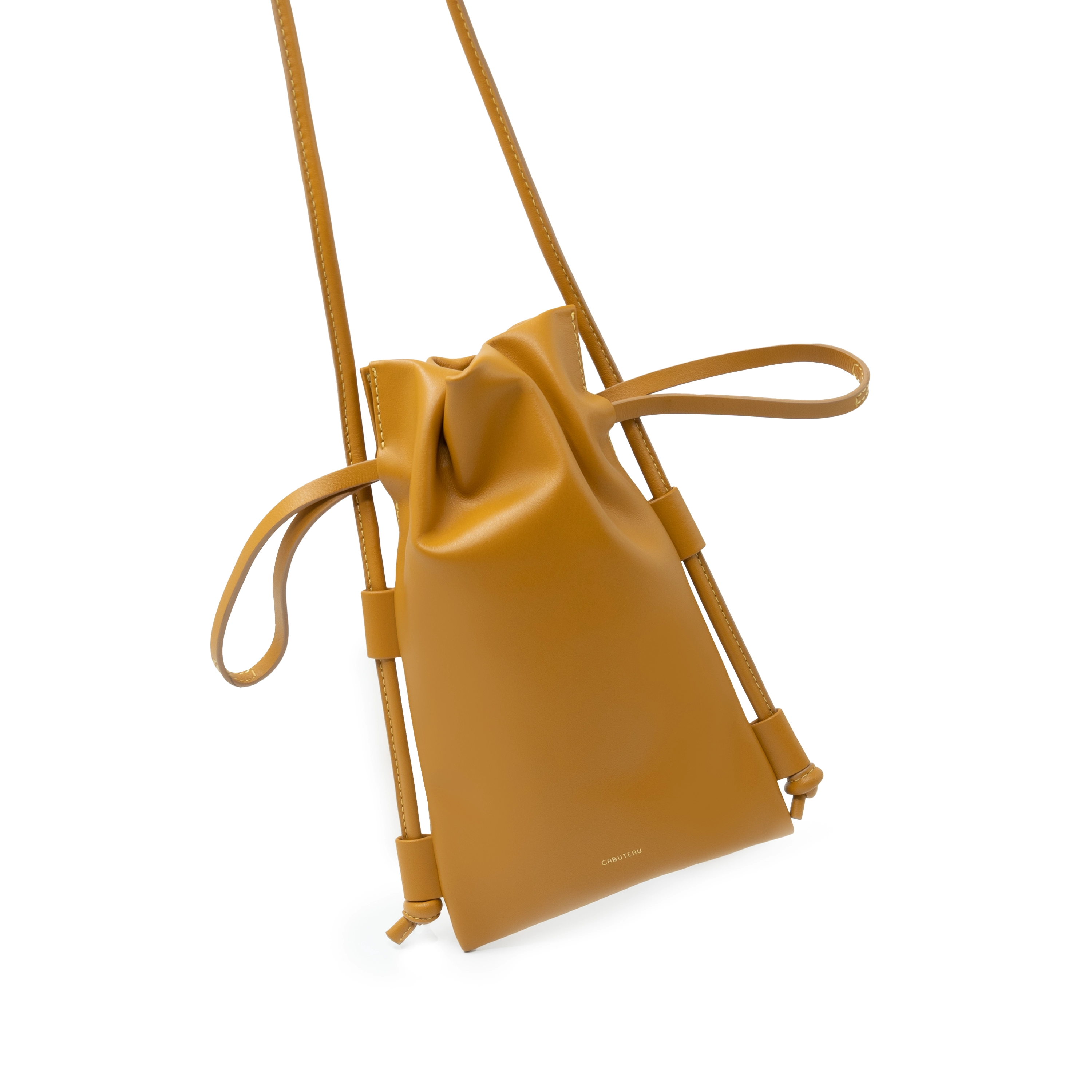 MAIA_GOLDENYELLOW_FRONTAL2